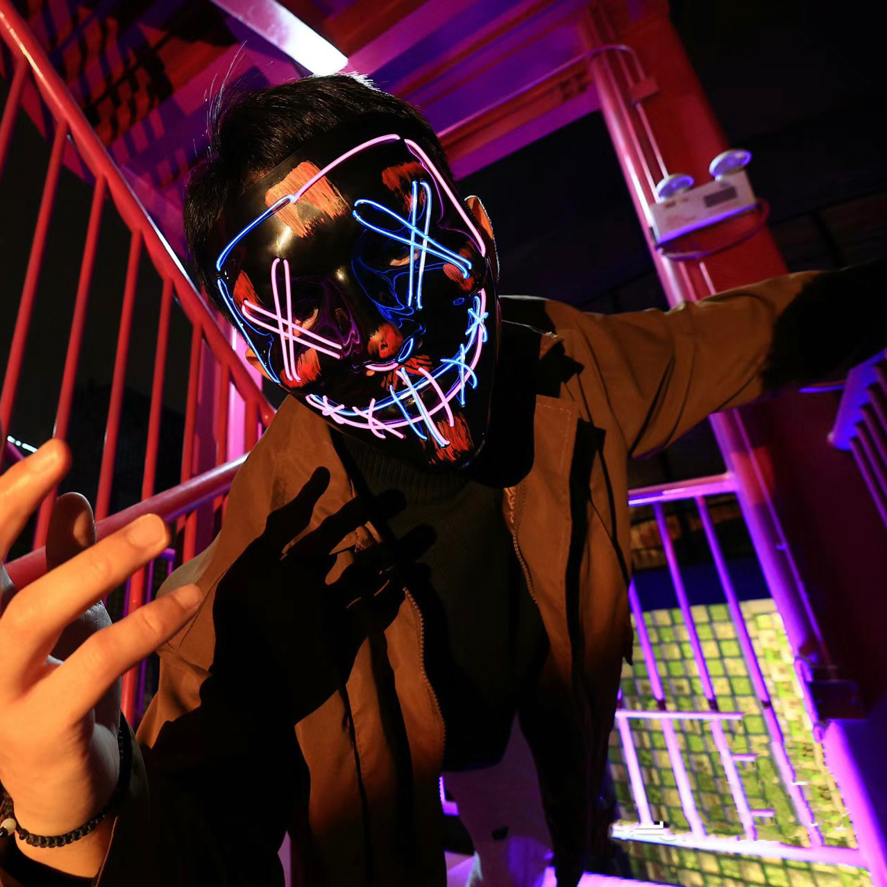Máscara Neon LED Sem Fio que B - Led Purge Mask Halloween avaliação e preço