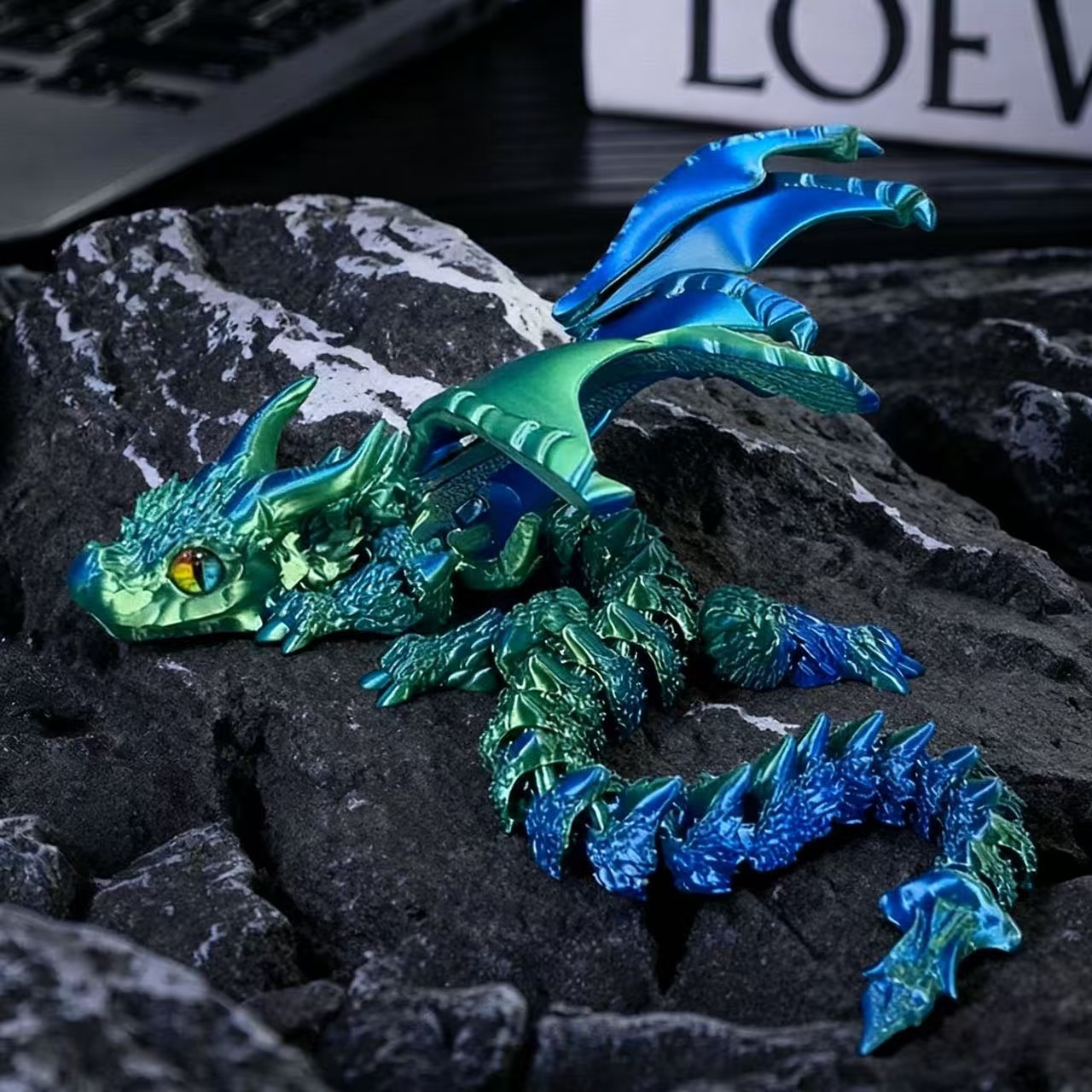 Dragão Wyvern com asas, modelo - Novelty Gifts avaliação e preço
